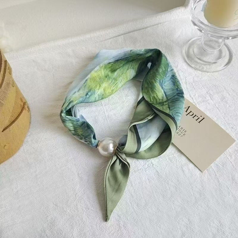 Green landscape neckerchief